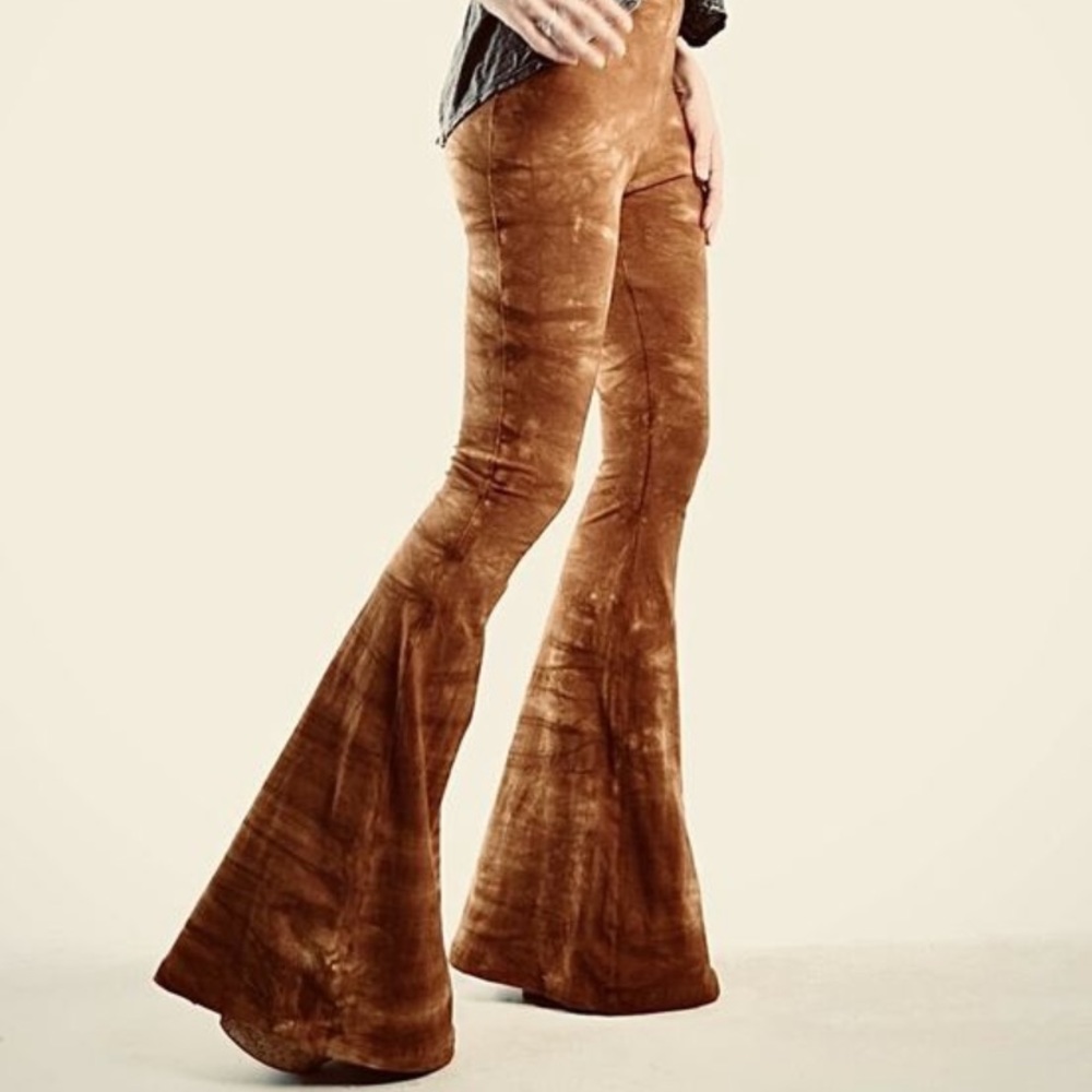 LONG LENGTH Tie Dye Bell Bottoms - High Waisted Tie Dyed Bell Bottoms Boho Style - Picture 9 of 9